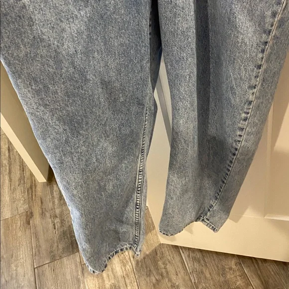 Free People Light Wash Denim Jumpsuit - Casual Women's One-Piece- XL - Picture 7 of 10
